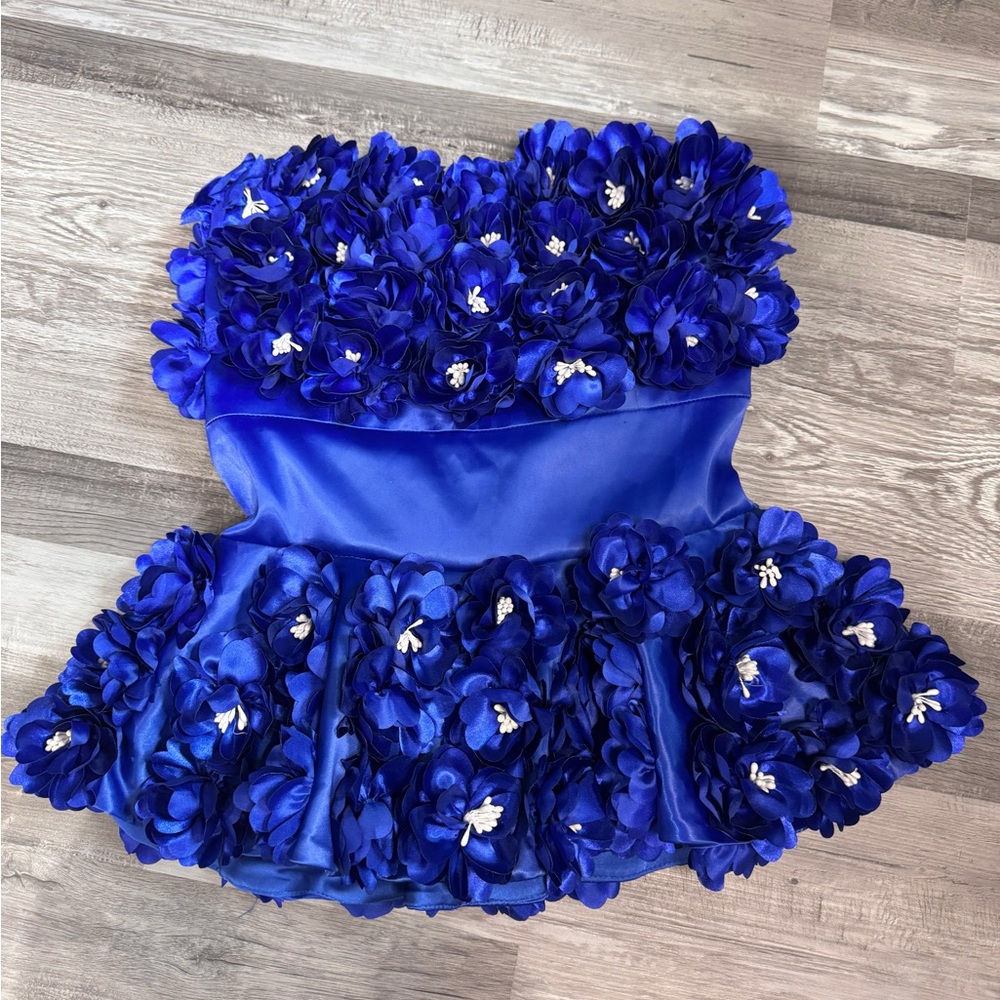 AKIRA Blue Strapless Ruffled Babydoll Top